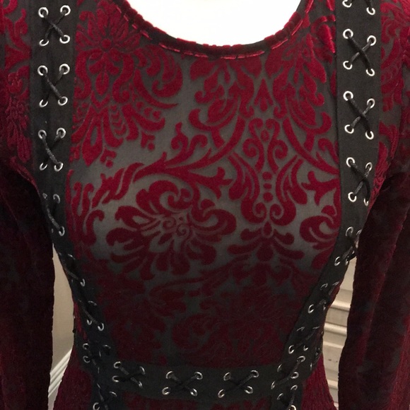 Burgundy Velvet Croset Laced Dress Sz S NWOT - Picture 7 of 8